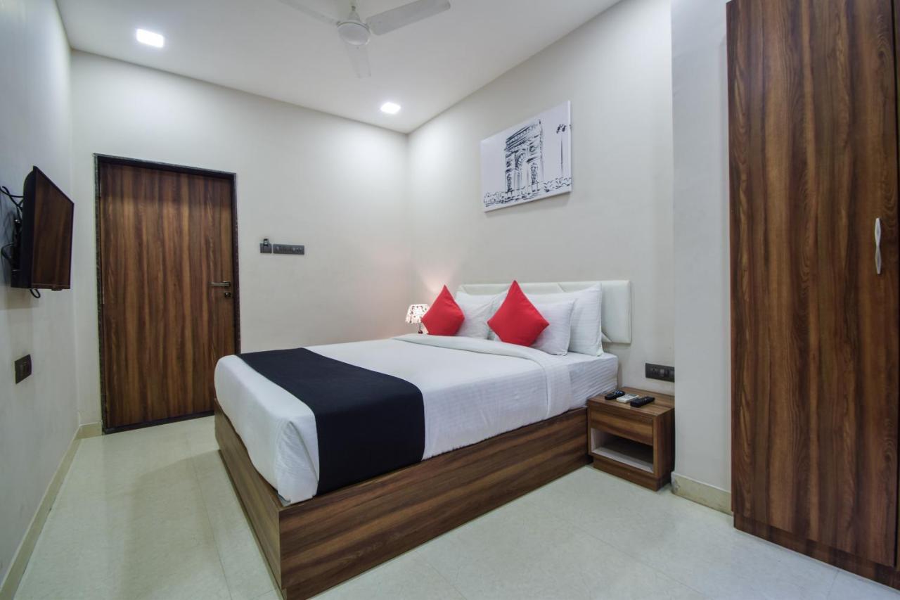 Hotel The Mewar Dabok Eksteriør bilde