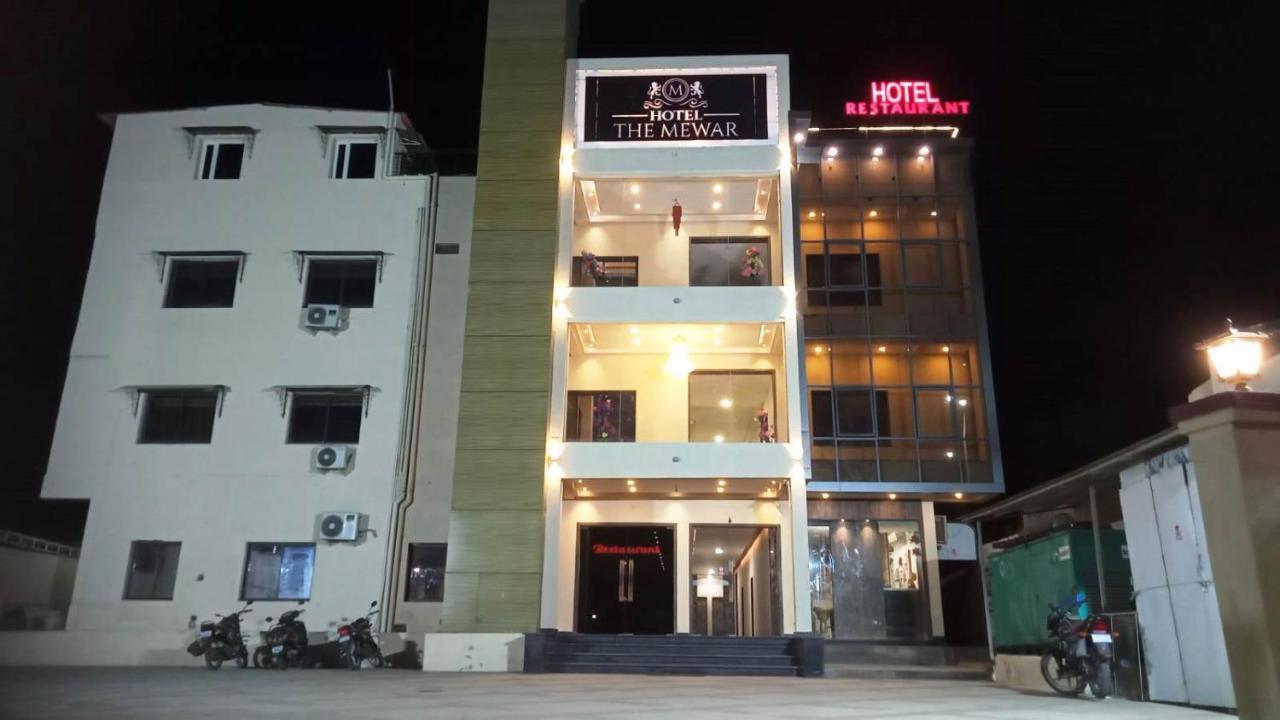 Hotel The Mewar Dabok Eksteriør bilde